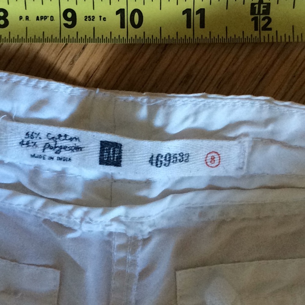 GAP white bermudas size 8 - Picture 7 of 10